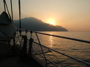 Sonnenaufgang bei Amalfi