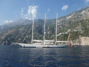 Athena - Nummer 4 der größten Segelyachten