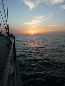 Sonnenuntergang hinter Ischia