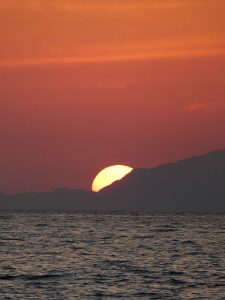 Sonnenuntergang hinter Ischia