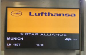 LH 1877 NAP - MUC