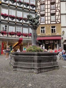 Brunnen am Rathausmarkt