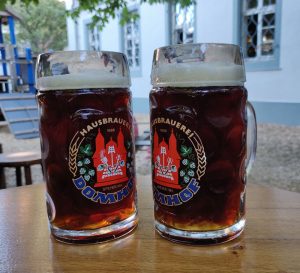 Dunkles aus der Hausbrauerei
