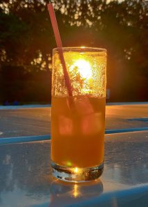 Cocktail und Sonne