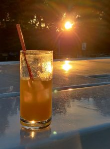 Cocktail und Sonne