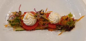 Carpaccio de Betteraves avec Mousse au Fromage de Chèvre