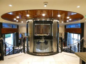 Atrium und Rezeption