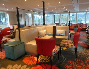 Strauss Bar & Lounge