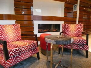Strauss Bar & Lounge