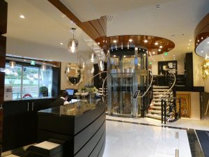 Atrium und Rezeption