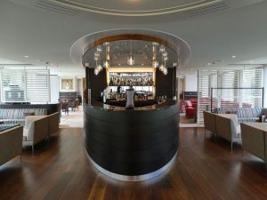 Strauss Bar & Lounge