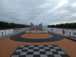 Schach und Walking Track