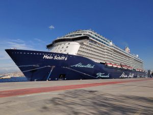 Mein Schiff 6
