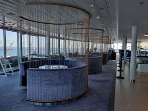 X-Lounge