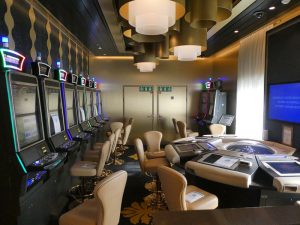 Casino & Lounge