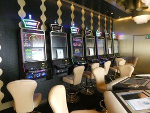 Casino & Lounge