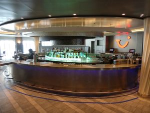 TUI Bar