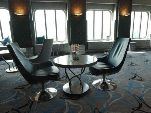 TUI Bar