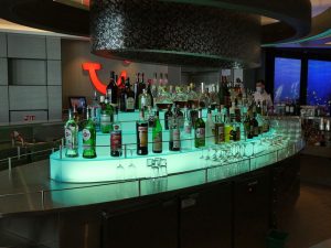TUI Bar