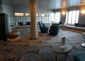 TUI Bar