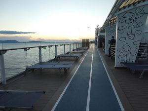 oberes Sonnendeck