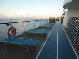 oberes Sonnendeck