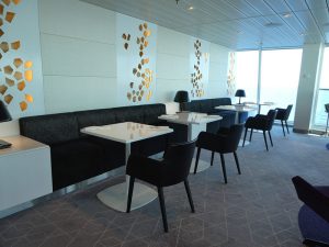 X-Lounge