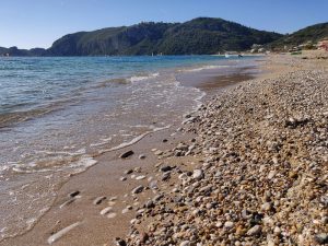 Strand von Agios Georgios