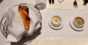 Brot und Aufstriche