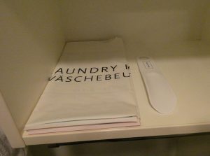 Wäschereiservice und Schuhlöffel