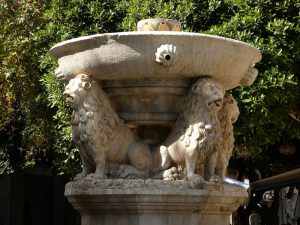 Löwenbrunnen