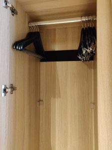Schrank 2
