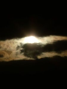 Fast-Sonnenuntergang an der Sansibar
