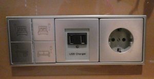 Steckdose und USB-Steckdosen