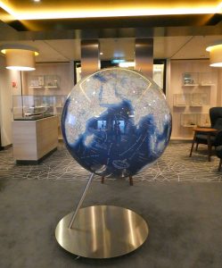 Cruise Sales Lounge