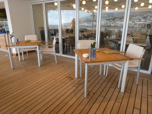 Yacht Club - Außendeck