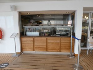 Yacht Club - Außendeck