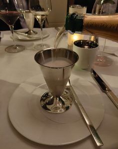 mit Champagner