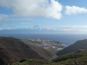 Blick auf San Sebastián und den Teide