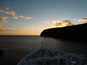Ausfahrt zum Sonnenuntergang