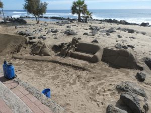 Sandkünstler am Strand