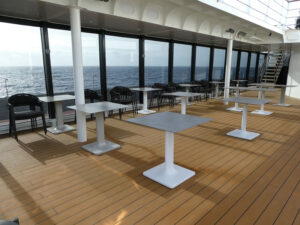 Pool Bar
