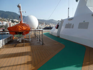 Joggingbahn / Deck 8