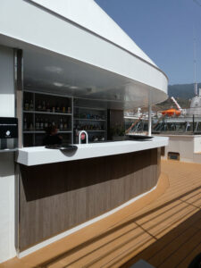 Pool Bar
