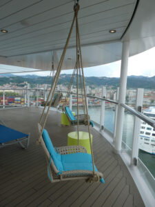 Solarium Deck 17 Heck
