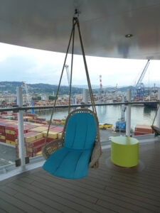 Solarium Deck 17 Heck