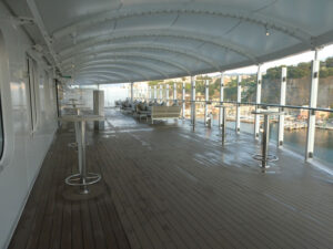 Lungomare Riviera Raucherlounge