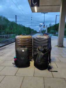 blaue Stunde an der S-Bahn