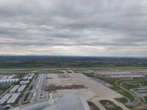 Flughafen München mit Alpenblick