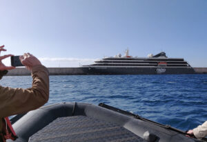 World Voyager in La Gomera